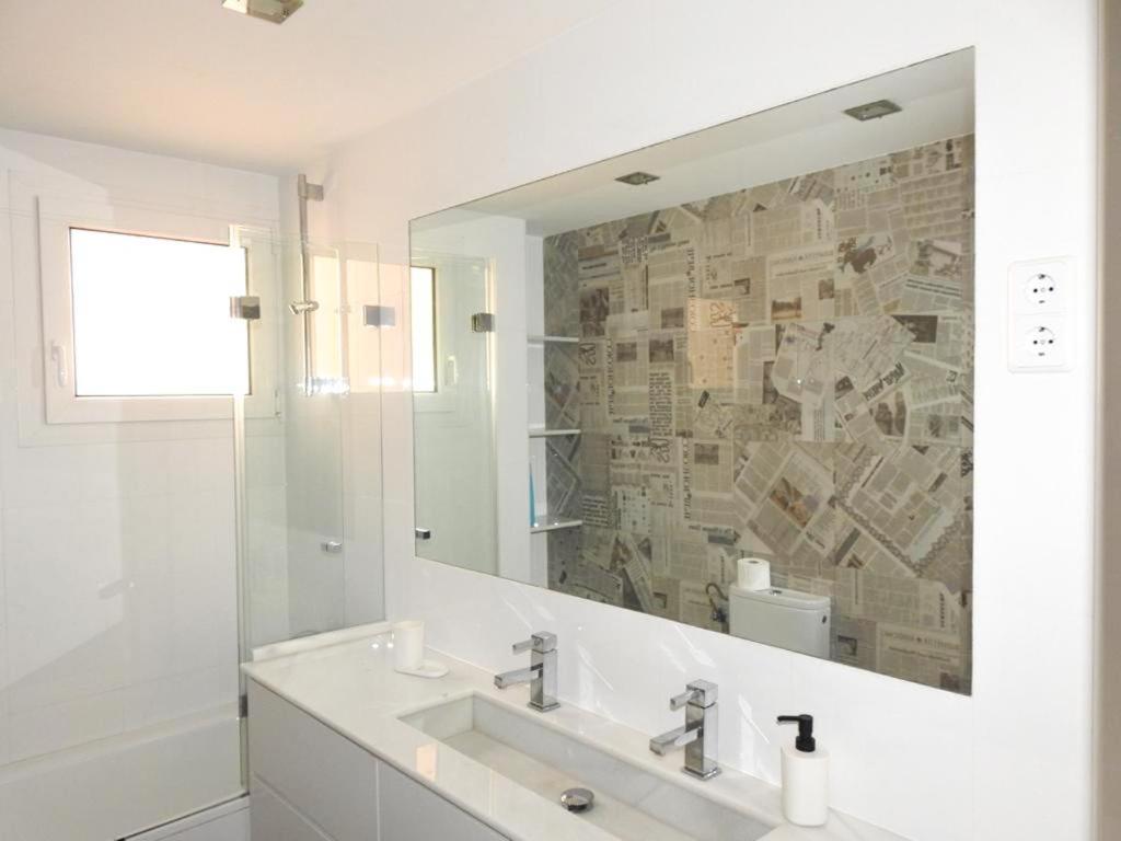 Carihuela Beach Suite Apartment 토레몰리노스 외부 사진