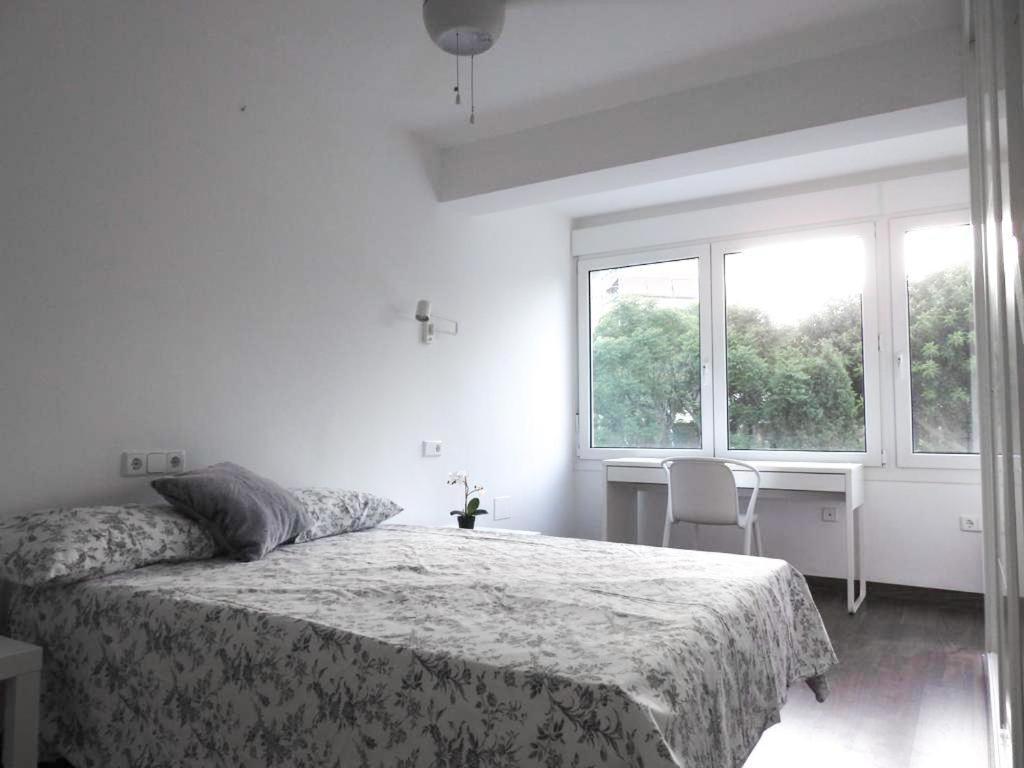 Carihuela Beach Suite Apartment 토레몰리노스 외부 사진