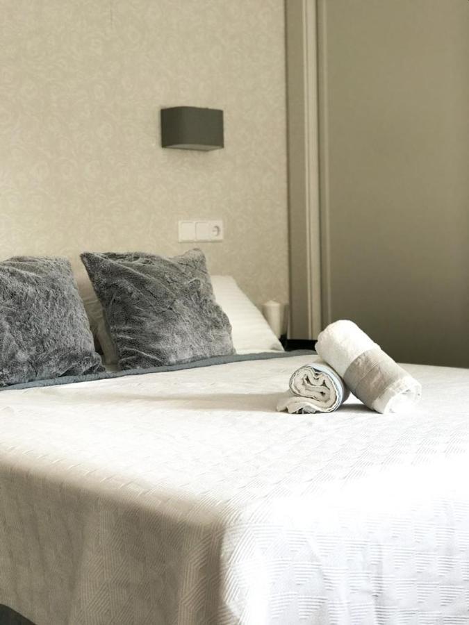 Carihuela Beach Suite Apartment 토레몰리노스 외부 사진