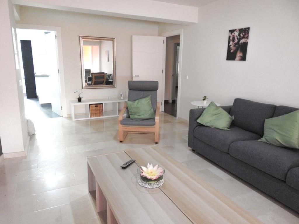 Carihuela Beach Suite Apartment 토레몰리노스 외부 사진