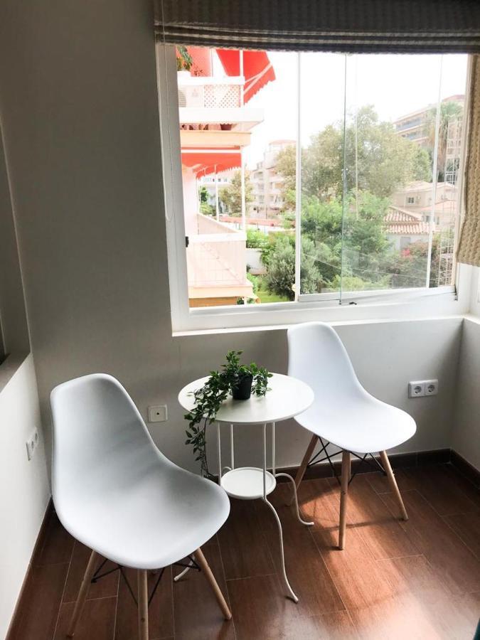 Carihuela Beach Suite Apartment 토레몰리노스 외부 사진